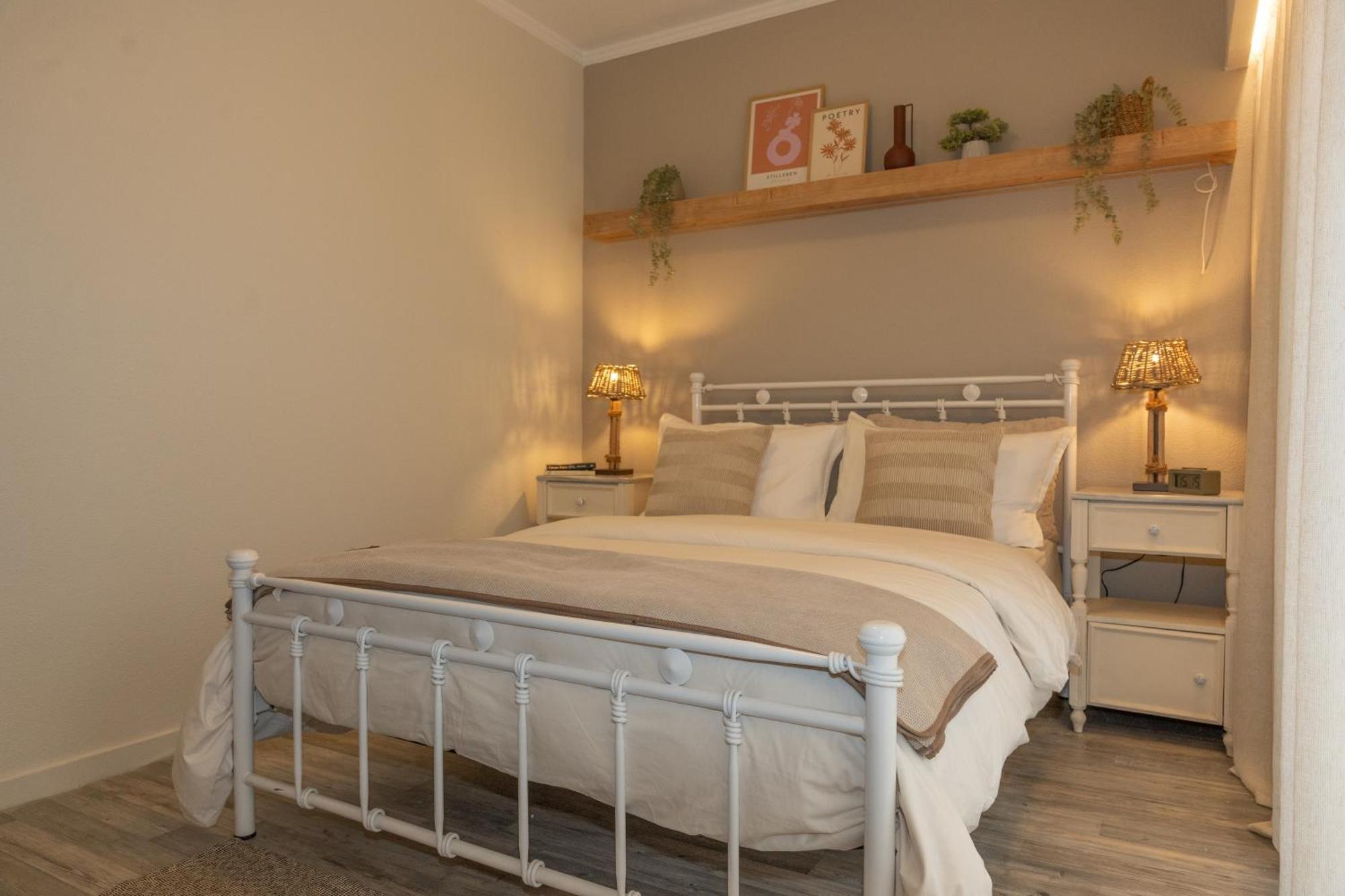Ixia Home Lejlighed